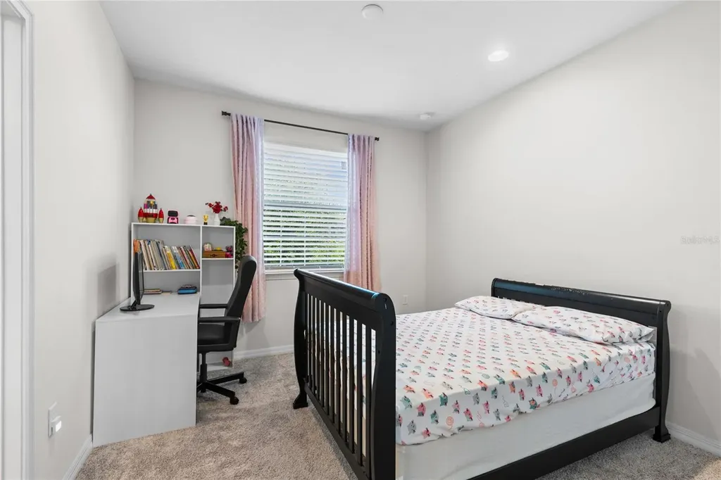 10281 Henbury Street Orlando FL 32832