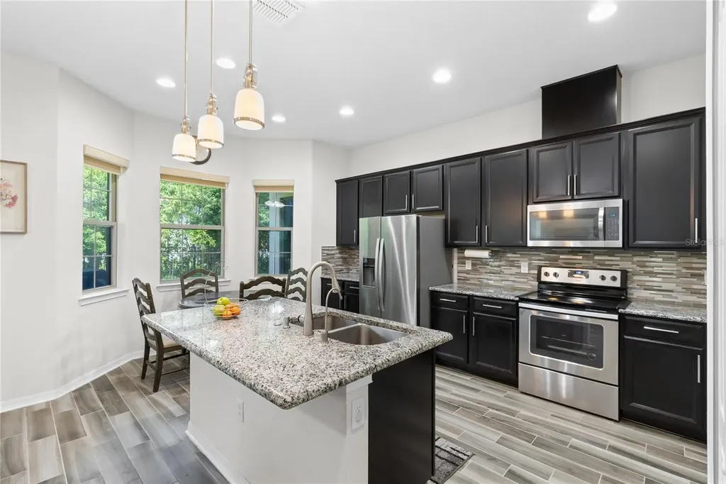 10281 Henbury Street Orlando FL 32832