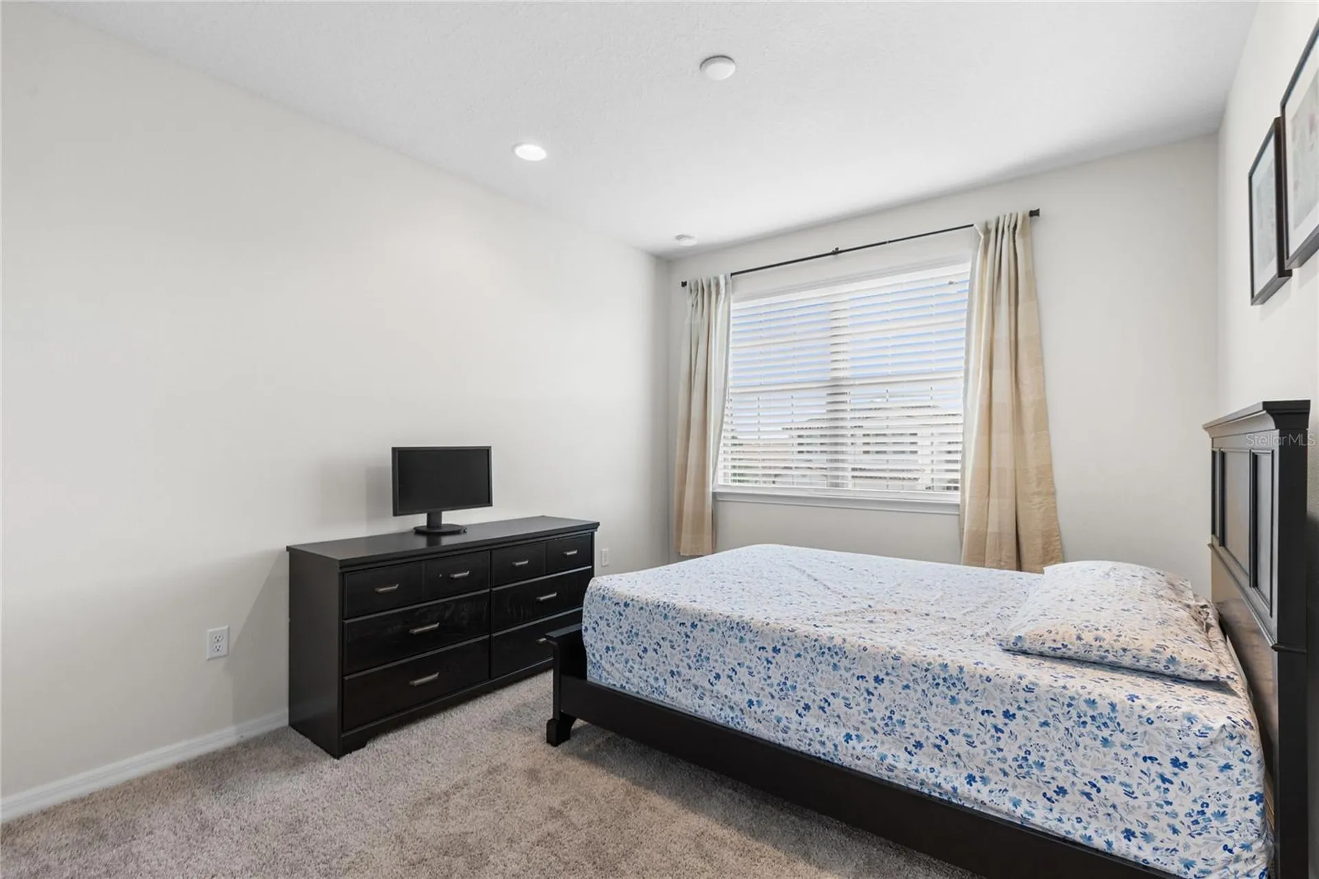 10281 Henbury Street Orlando FL 32832