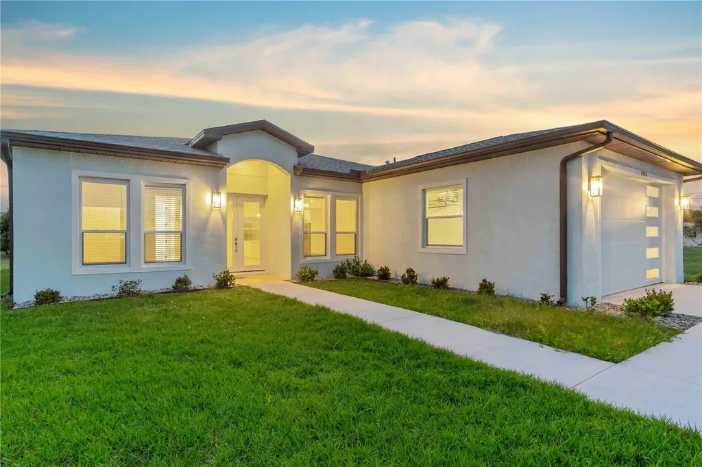 1215 Rio De Janeiro Avenue Punta Gorda FL 33983