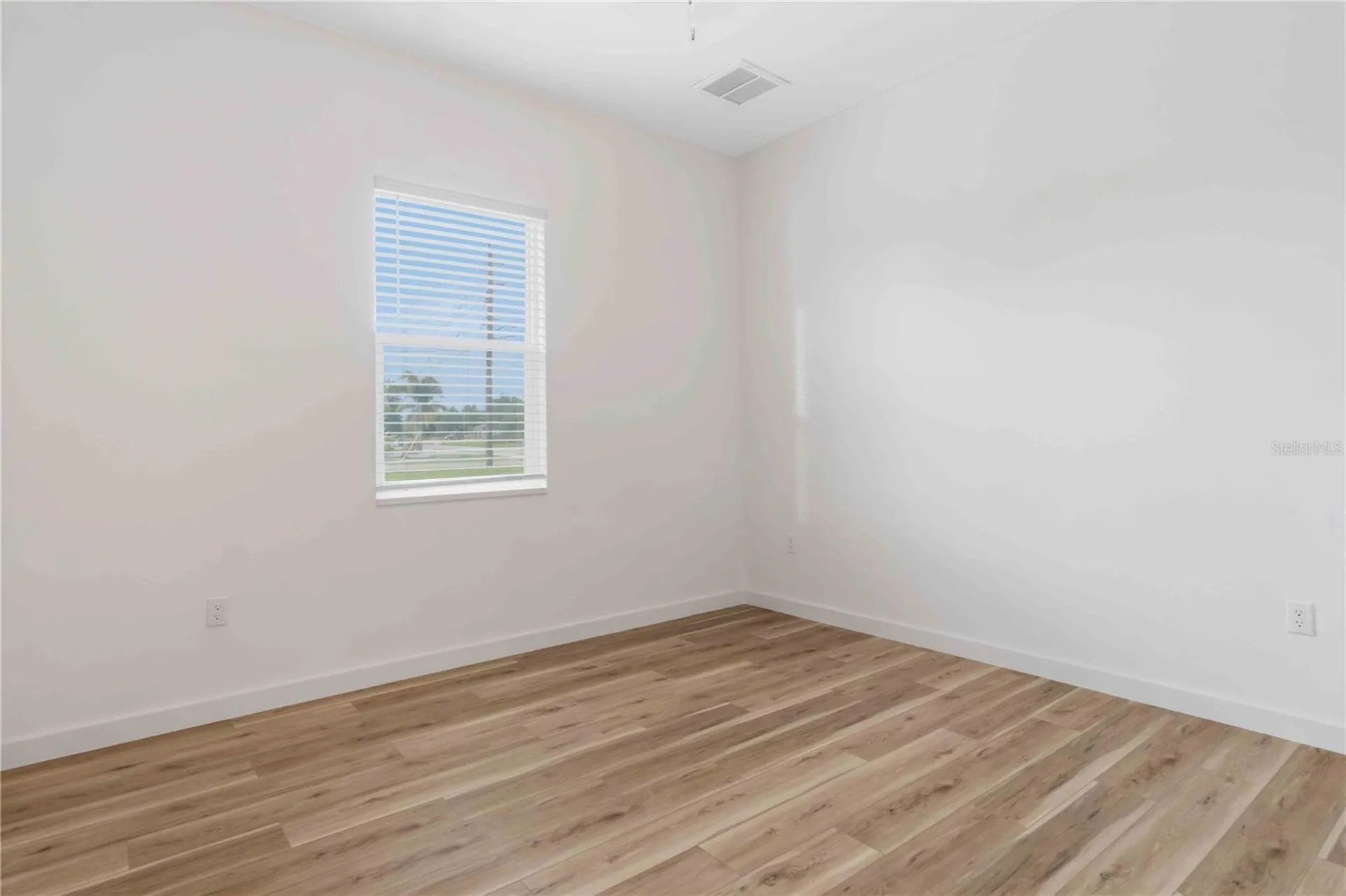 1215 Rio De Janeiro Avenue Punta Gorda FL 33983