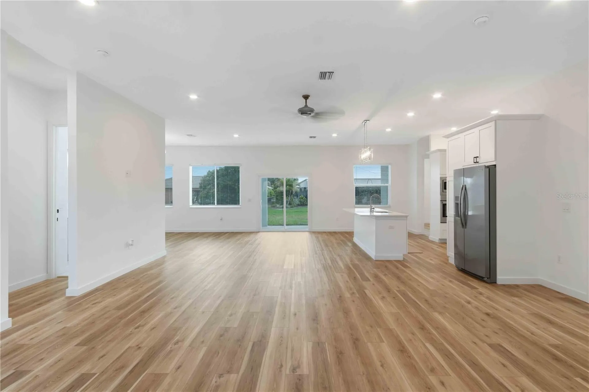 1215 Rio De Janeiro Avenue Punta Gorda FL 33983
