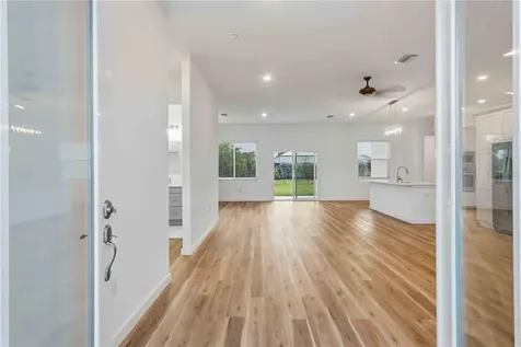 1215 Rio De Janeiro Avenue Punta Gorda FL 33983