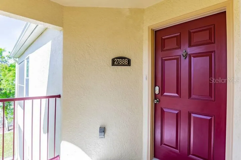 2788 Club Cortile Circle Kissimmee FL 34746