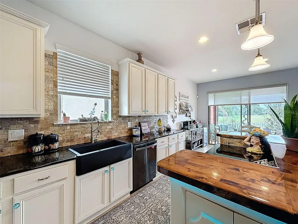 15723 Stone House Drive Brooksville FL 34604