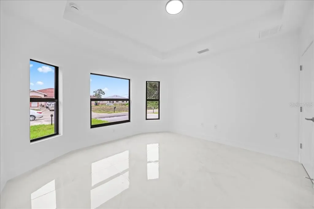 4737-4739 25th Street SW Lehigh Acres FL 33973