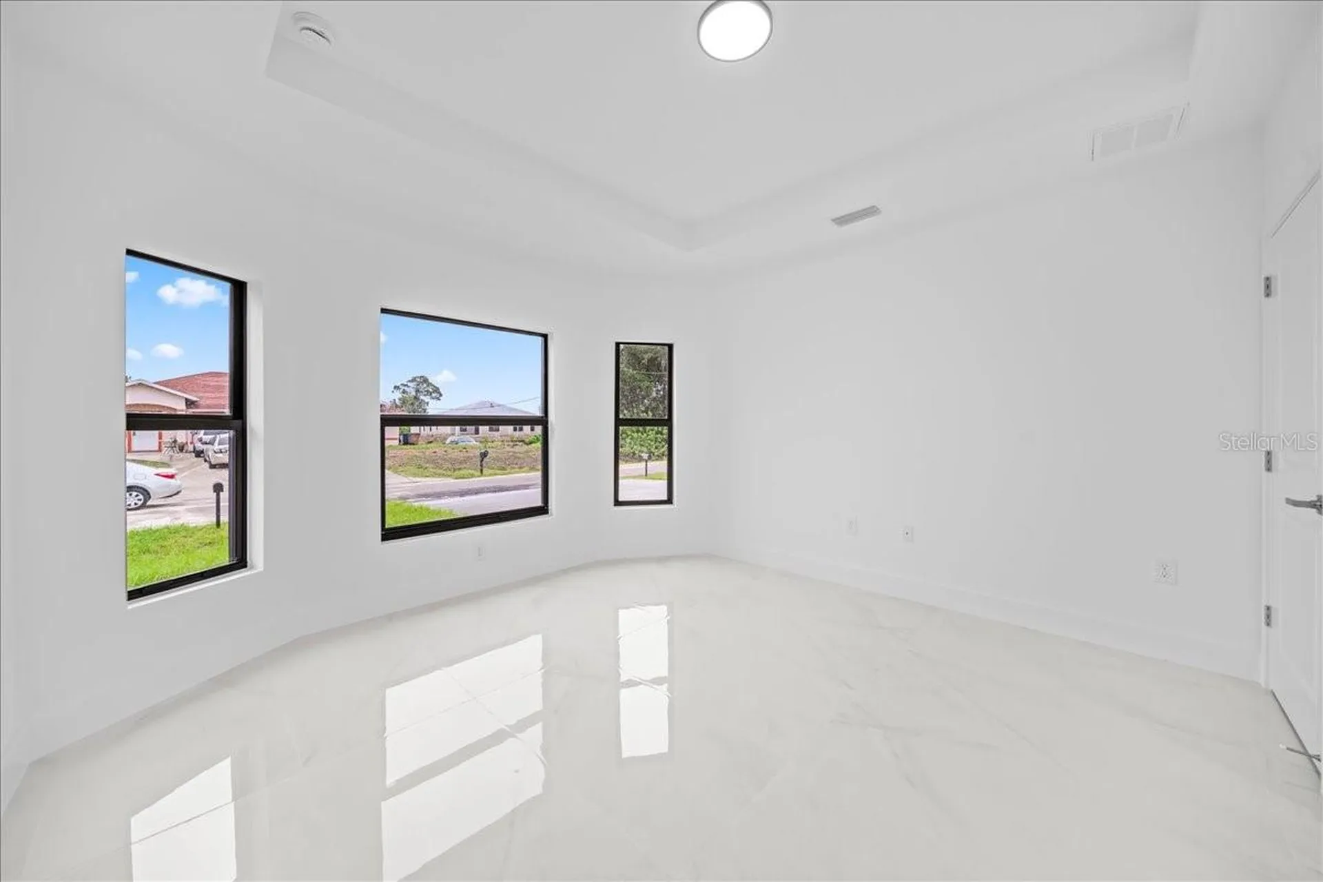 4737-4739 25th Street SW Lehigh Acres FL 33973
