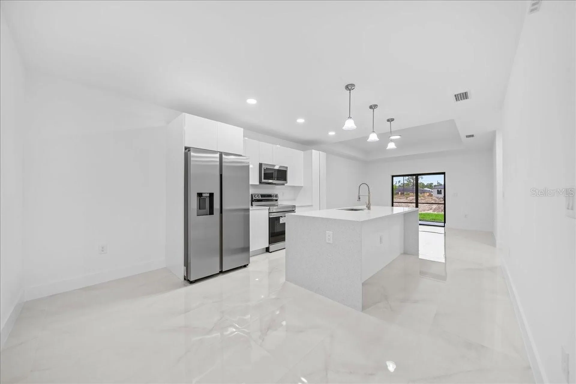 4737-4739 25th Street SW Lehigh Acres FL 33973