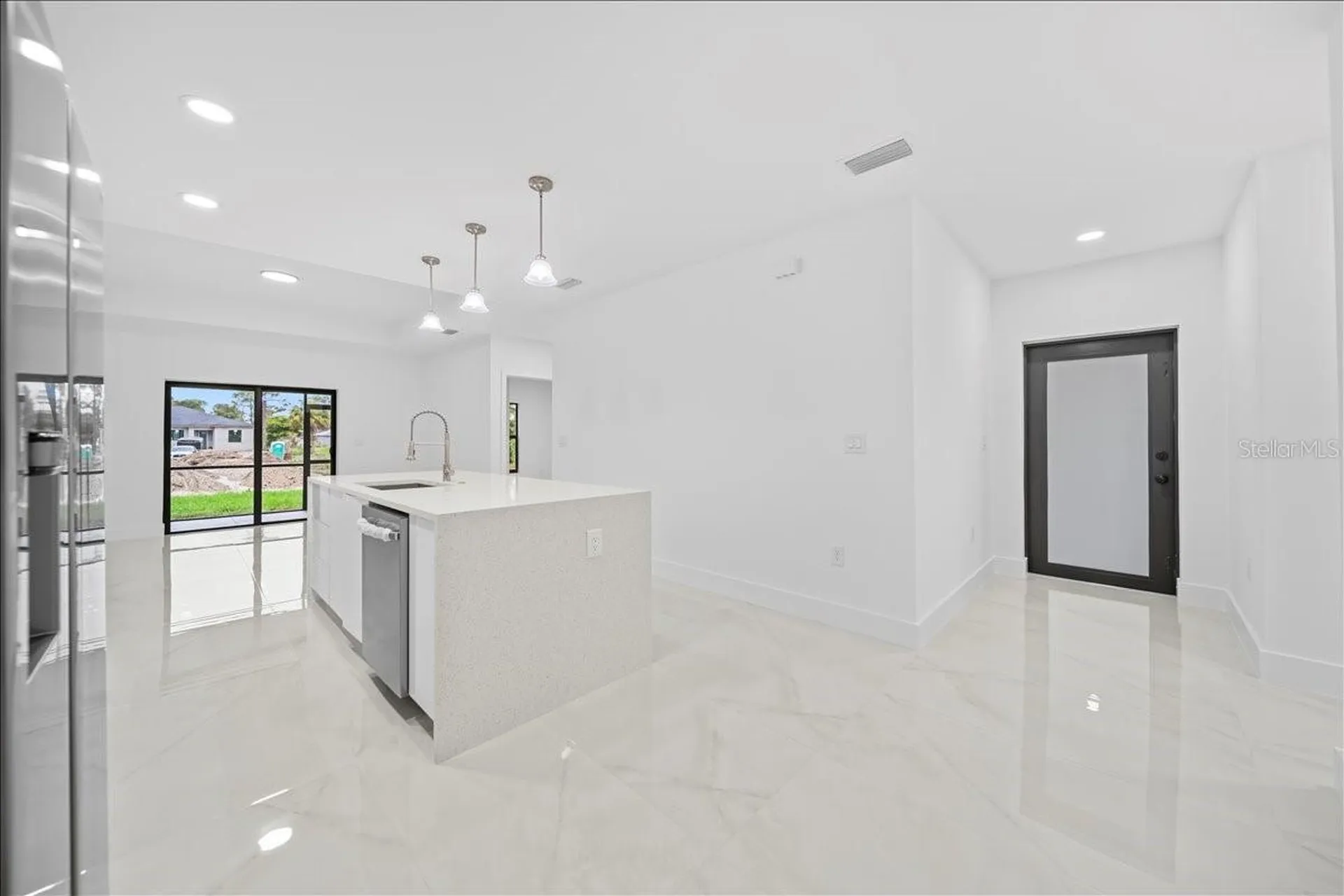 4737-4739 25th Street SW Lehigh Acres FL 33973