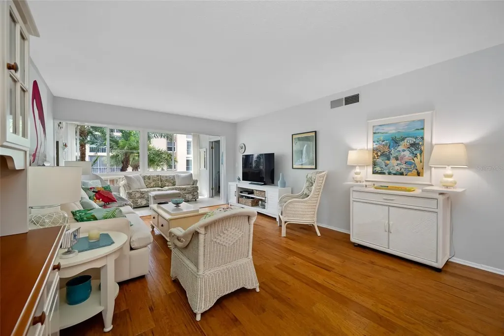 121 Island Way Clearwater Beach FL 33767