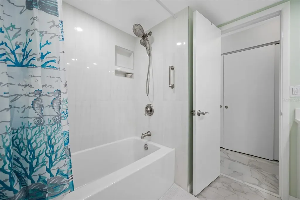 121 Island Way Clearwater Beach FL 33767