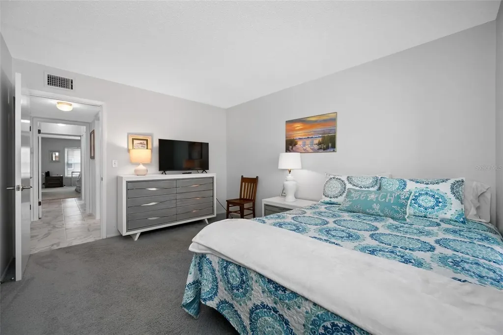 121 Island Way Clearwater Beach FL 33767