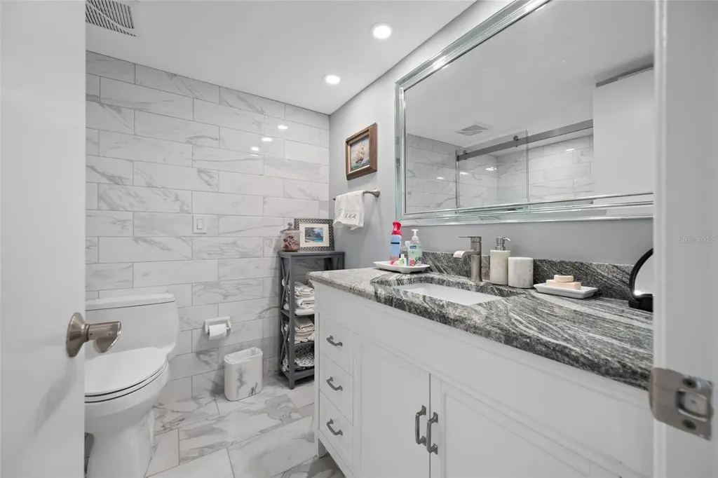 121 Island Way Clearwater Beach FL 33767