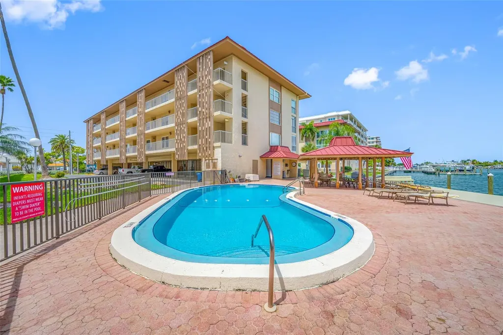 121 Island Way Clearwater Beach FL 33767