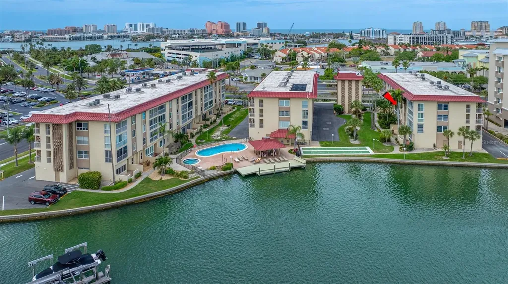 121 Island Way Clearwater Beach FL 33767