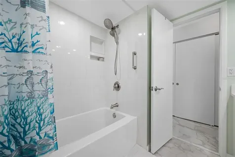 121 Island Way Clearwater Beach FL 33767