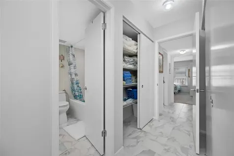 121 Island Way Clearwater Beach FL 33767