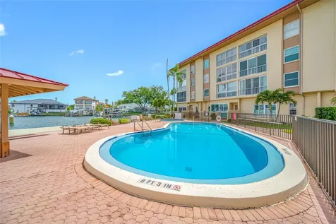 121 Island Way Clearwater Beach FL 33767