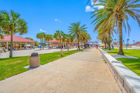 121 Island Way Clearwater Beach FL 33767
