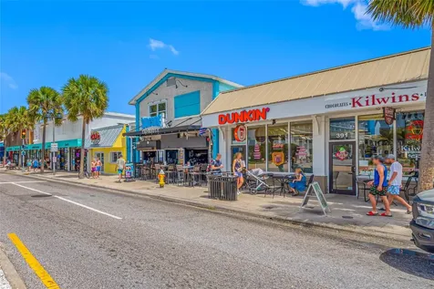 121 Island Way Clearwater Beach FL 33767