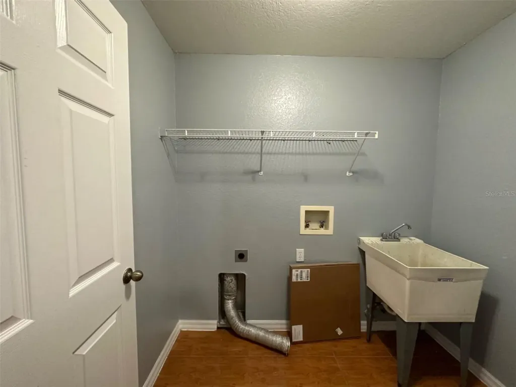662 Yak Court Poinciana FL 34759