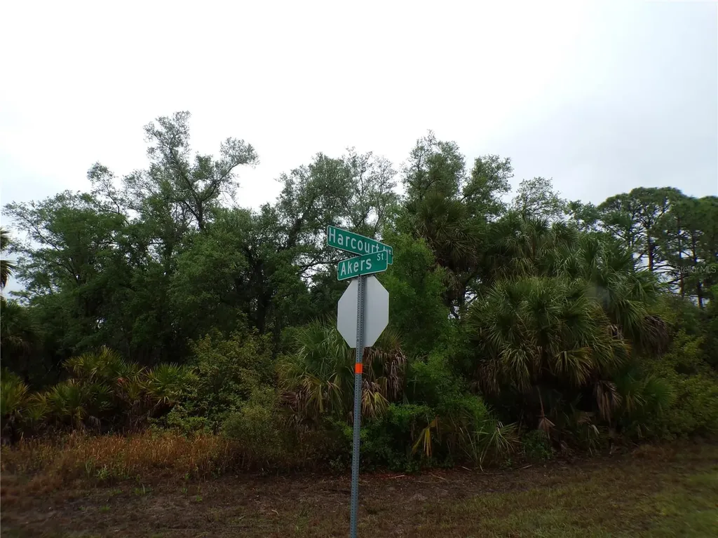 14325 Harcourt Avenue Port Charlotte FL 33953