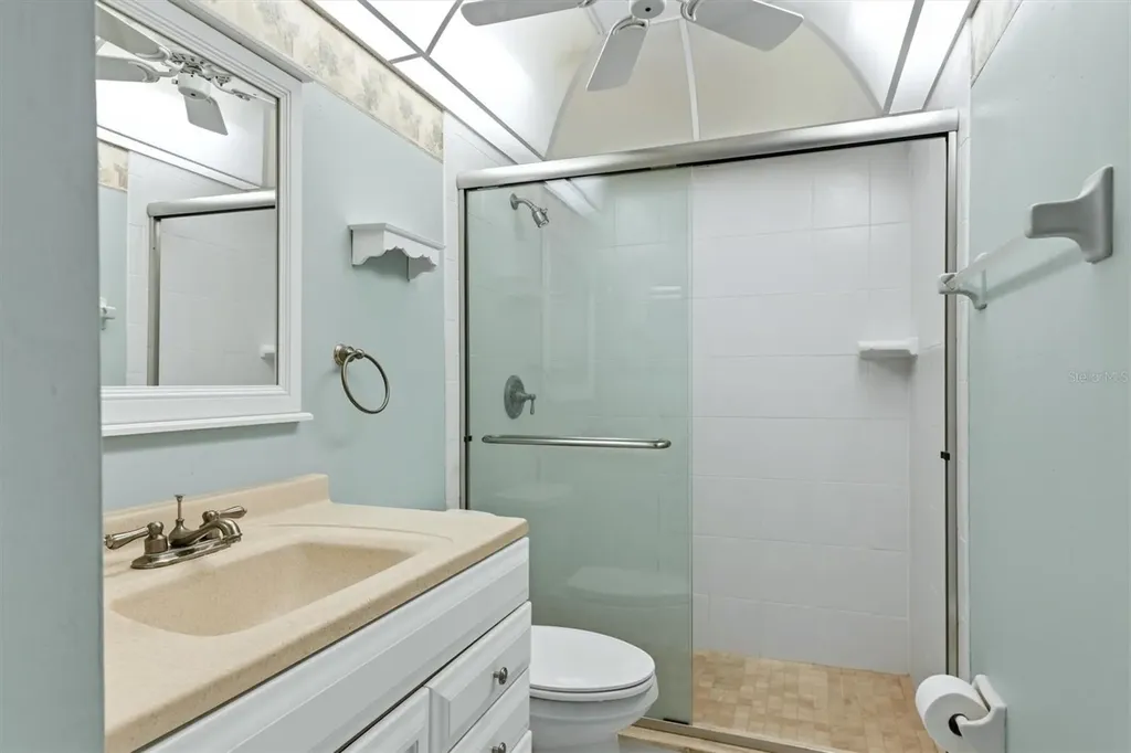202 46th Avenue Terrace W Bradenton FL 34207