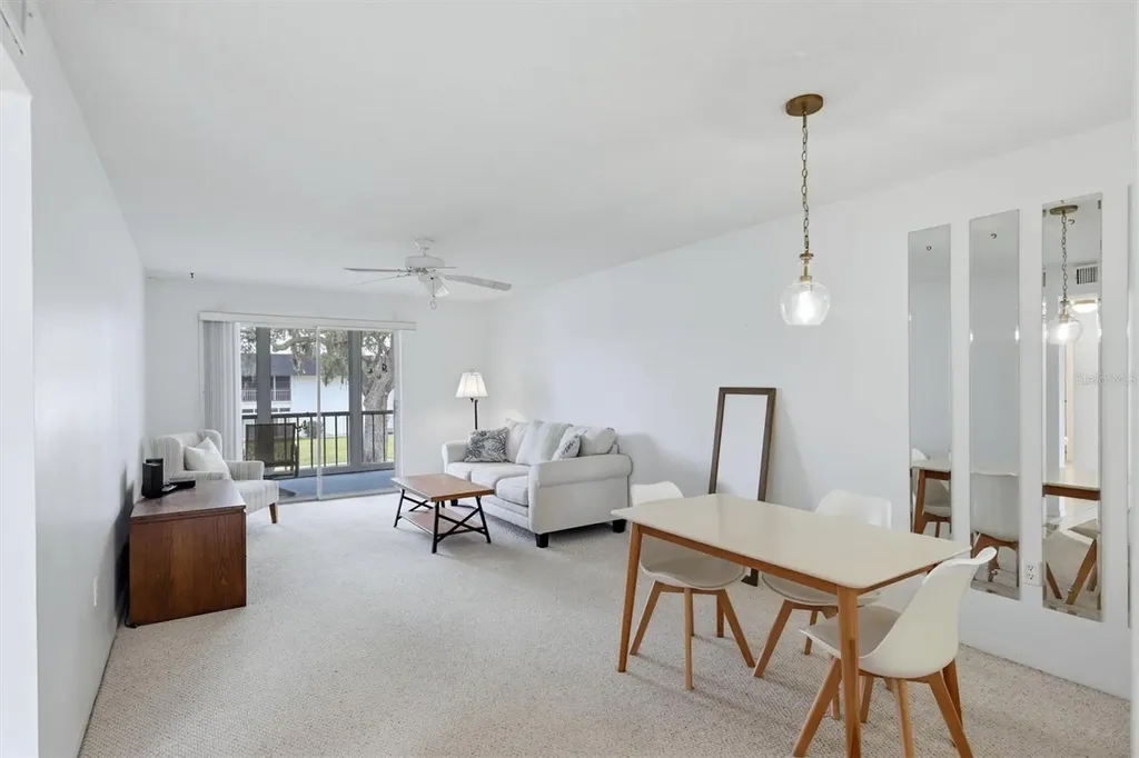 202 46th Avenue Terrace W Bradenton FL 34207