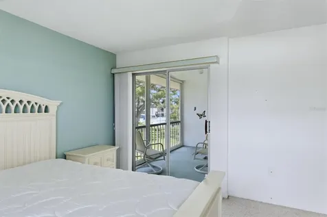 202 46th Avenue Terrace W Bradenton FL 34207