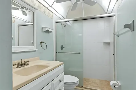 202 46th Avenue Terrace W Bradenton FL 34207
