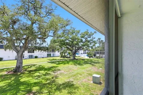 202 46th Avenue Terrace W Bradenton FL 34207