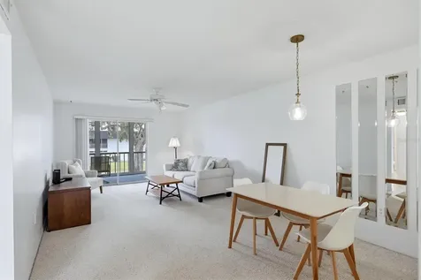 202 46th Avenue Terrace W Bradenton FL 34207