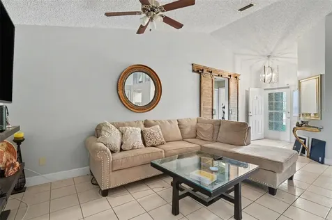 550 Kangley Avenue Deltona FL 32738