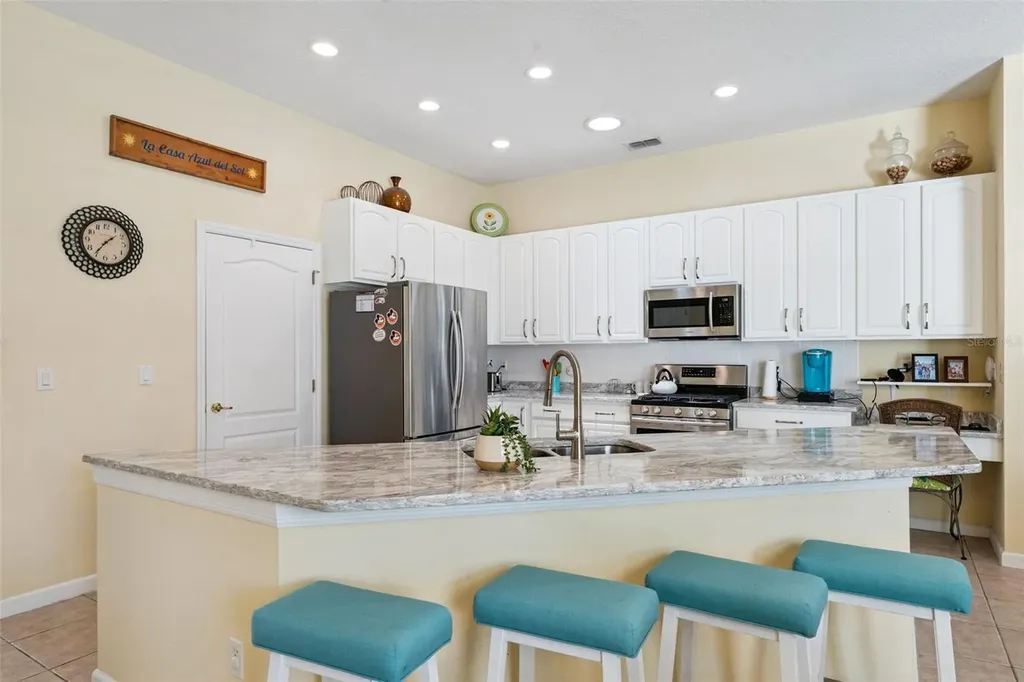 331 North Hampton Drive Davenport FL 33897