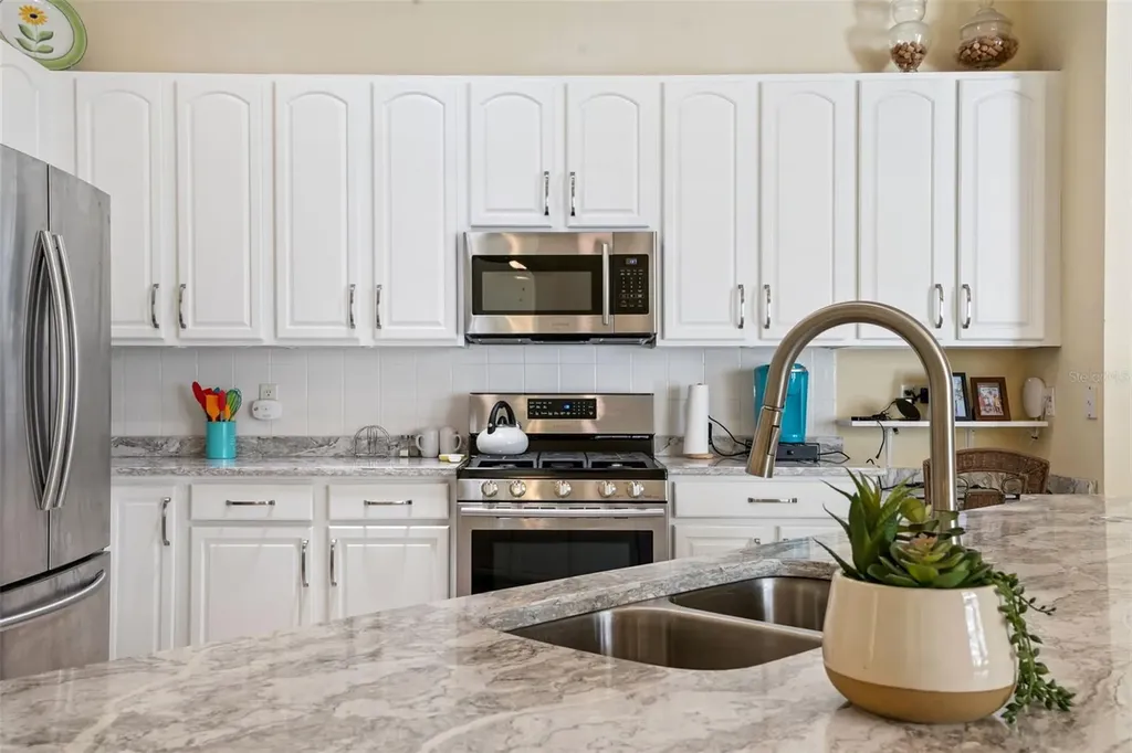 331 North Hampton Drive Davenport FL 33897