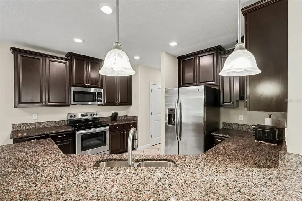 1677 Ludington Avenue Wesley Chapel FL 33543