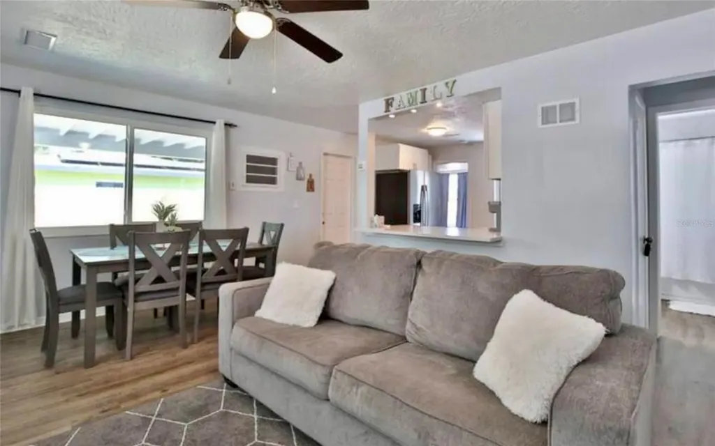 3113 Mcintosh Road Sarasota FL 34232