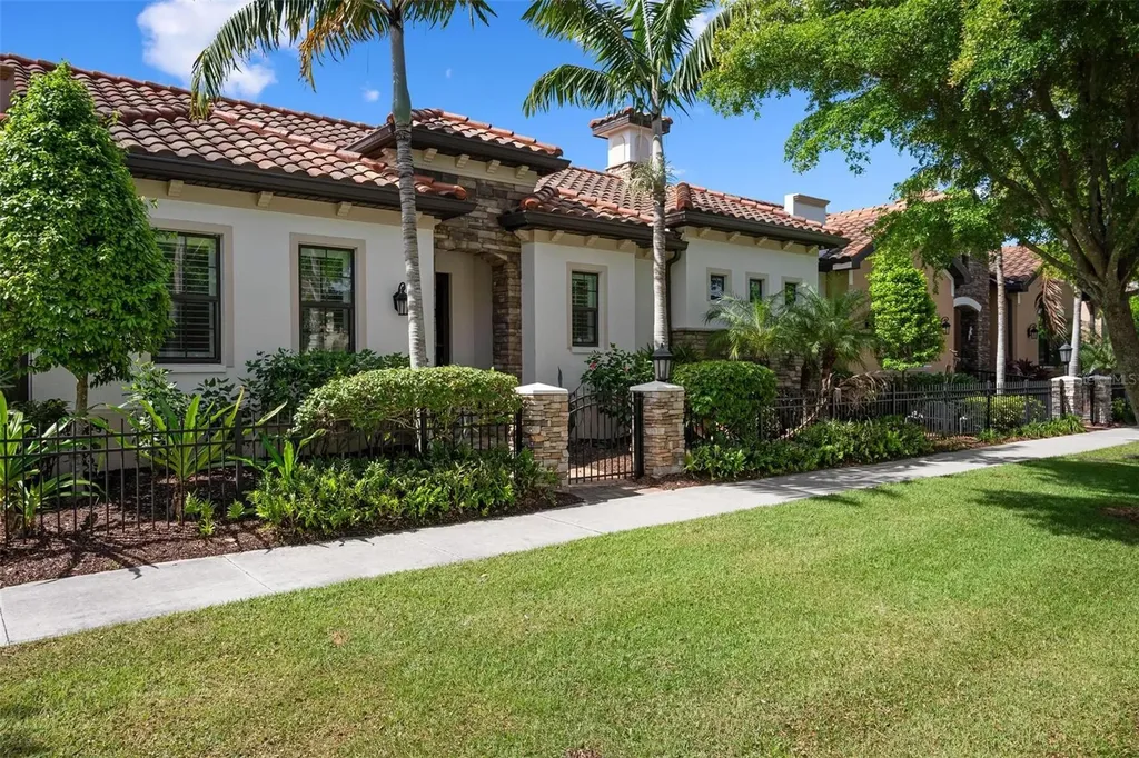 134 E Tampa Avenue Venice FL 34285