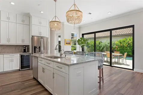 134 E Tampa Avenue Venice FL 34285