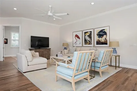 134 E Tampa Avenue Venice FL 34285