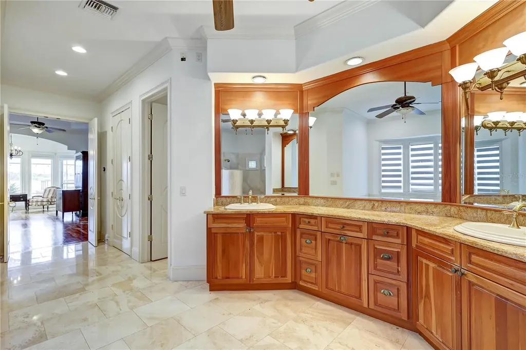 9143 Southern Breeze Drive Orlando FL 32836