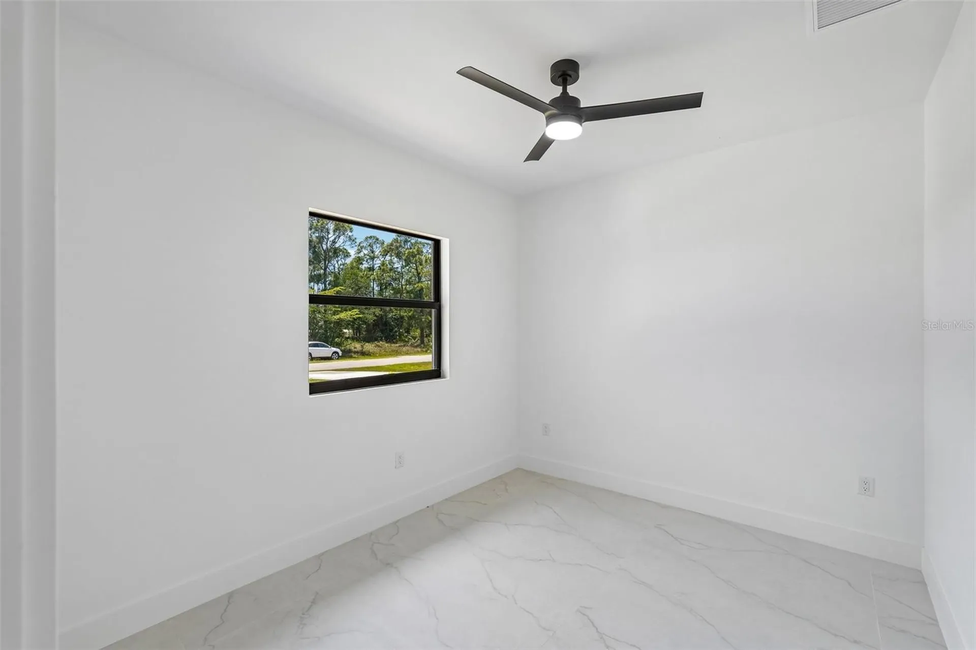 845/847 Meadow Road Lehigh Acres FL 33973