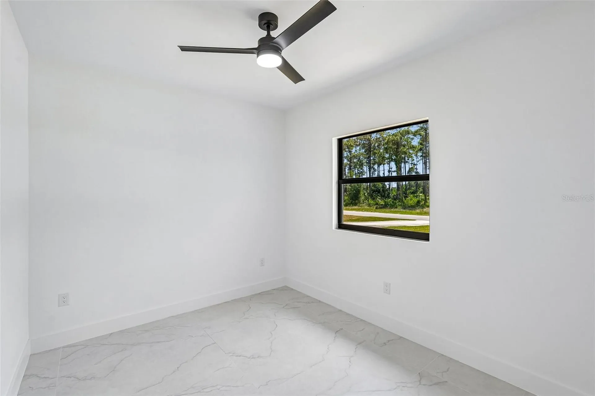 845/847 Meadow Road Lehigh Acres FL 33973