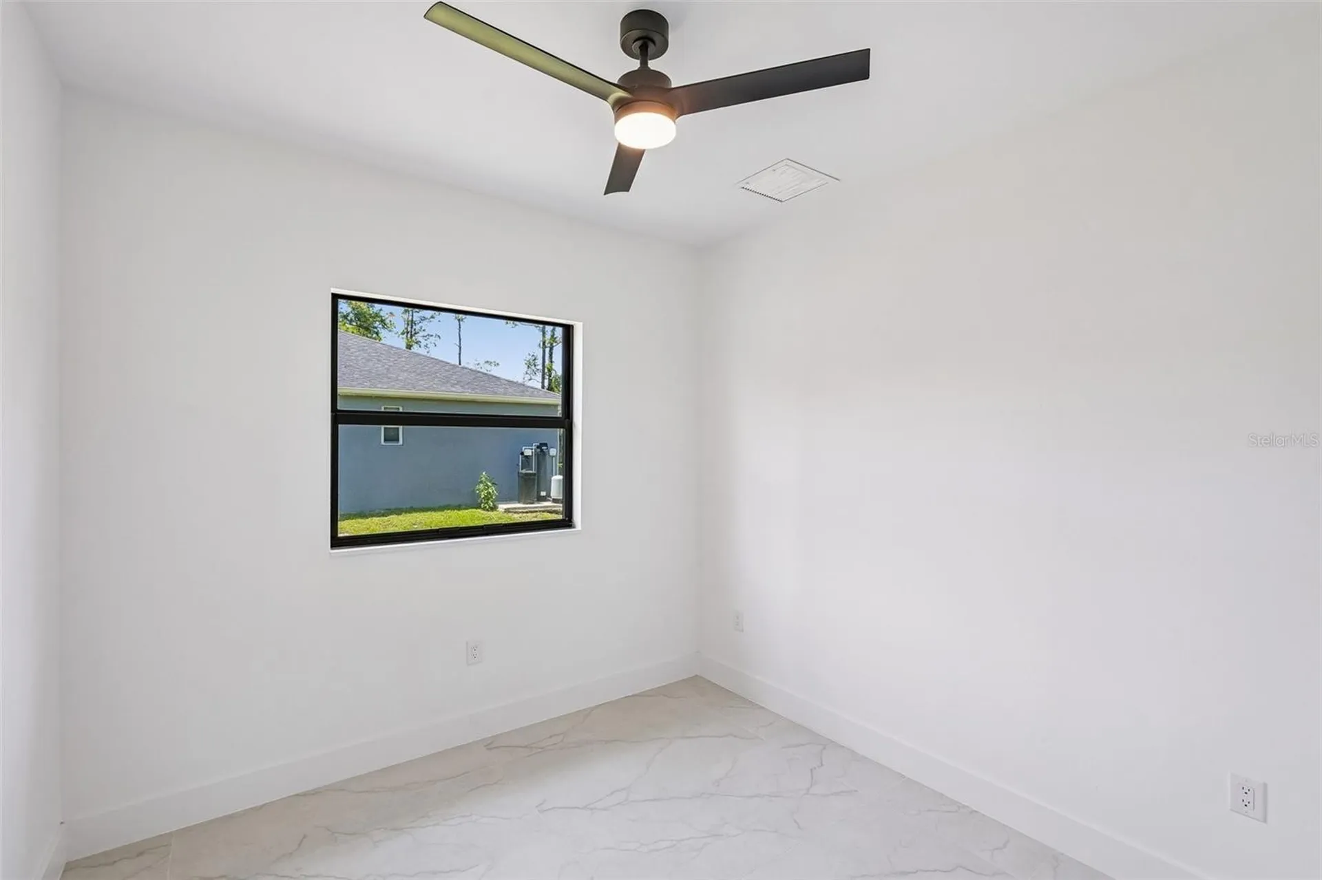 845/847 Meadow Road Lehigh Acres FL 33973