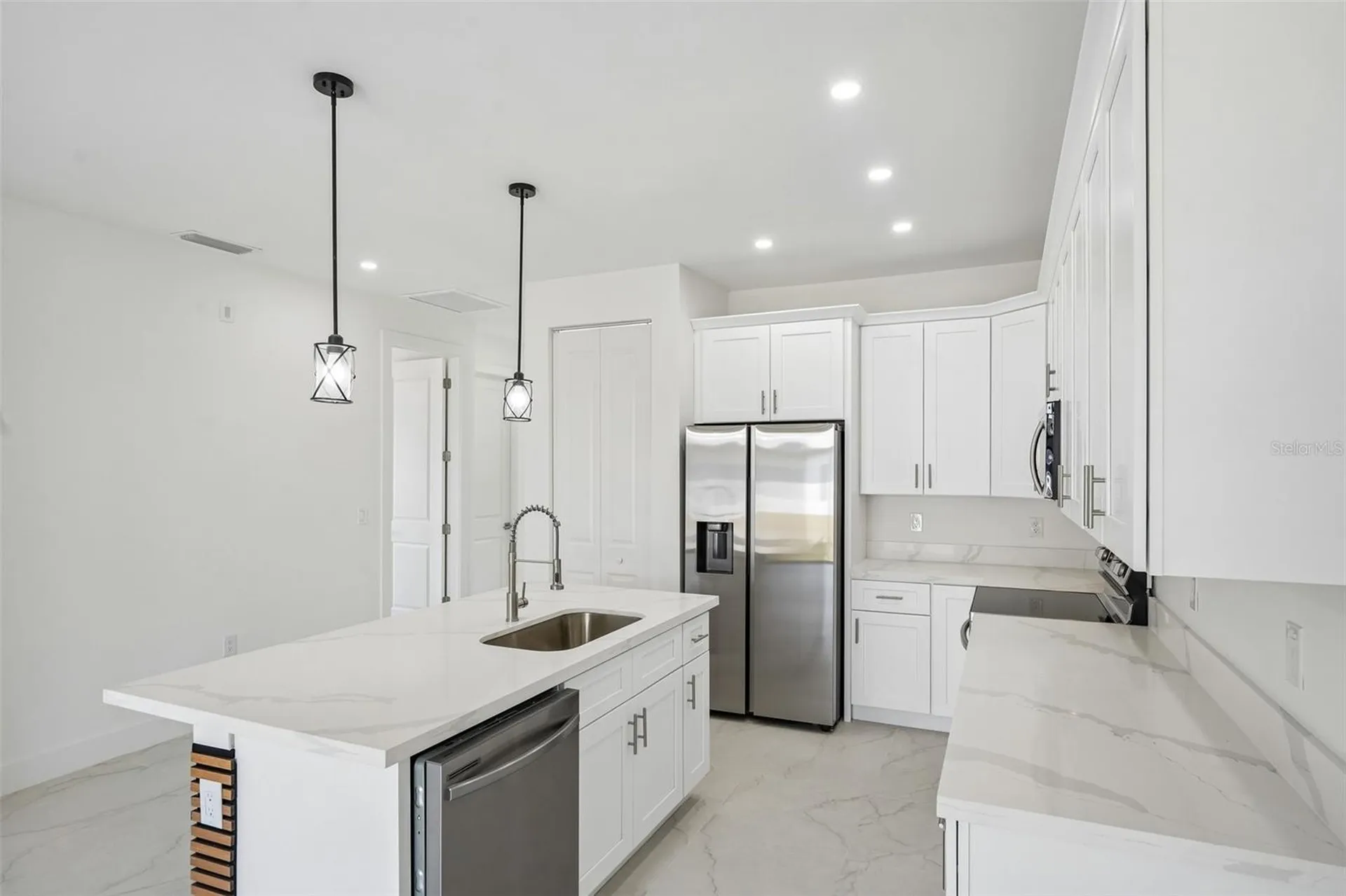 845/847 Meadow Road Lehigh Acres FL 33973