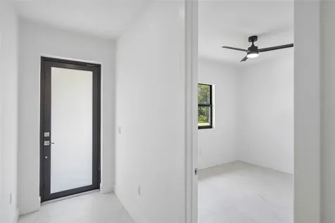 845/847 Meadow Road Lehigh Acres FL 33973
