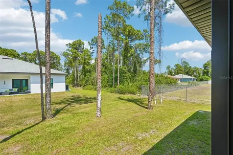 845/847 Meadow Road Lehigh Acres FL 33973