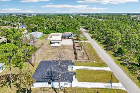 845/847 Meadow Road Lehigh Acres FL 33973