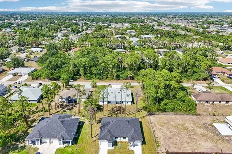 845/847 Meadow Road Lehigh Acres FL 33973