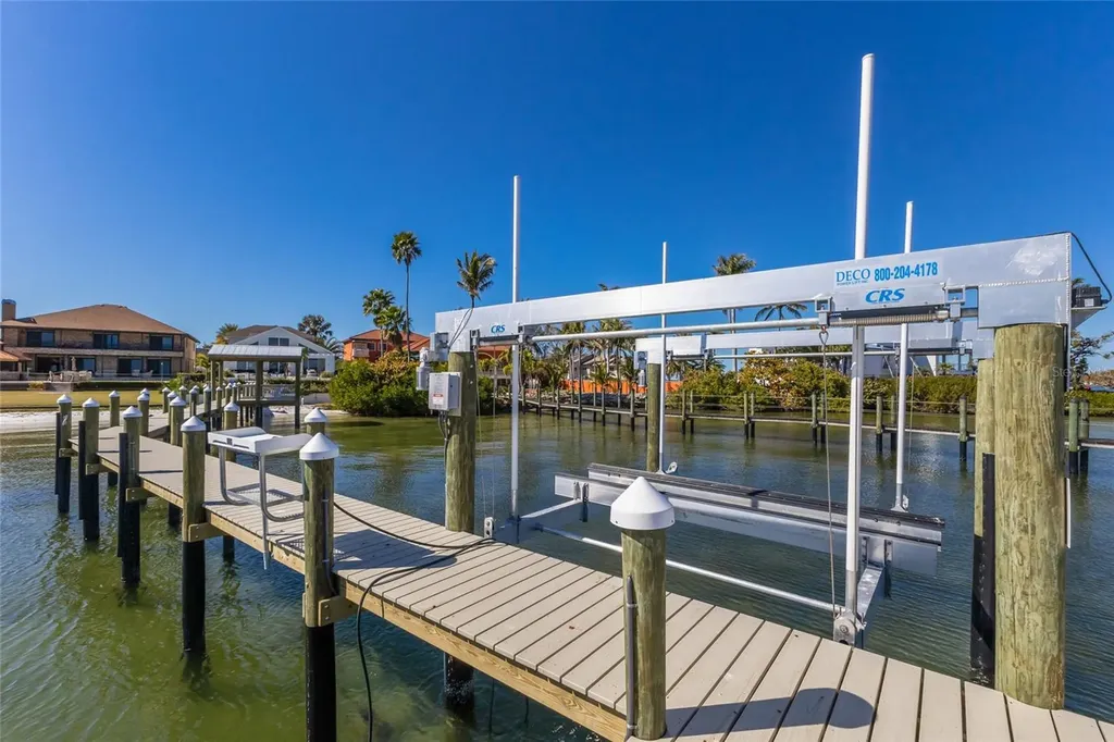 1519 Riverview Lane Bradenton FL 34209